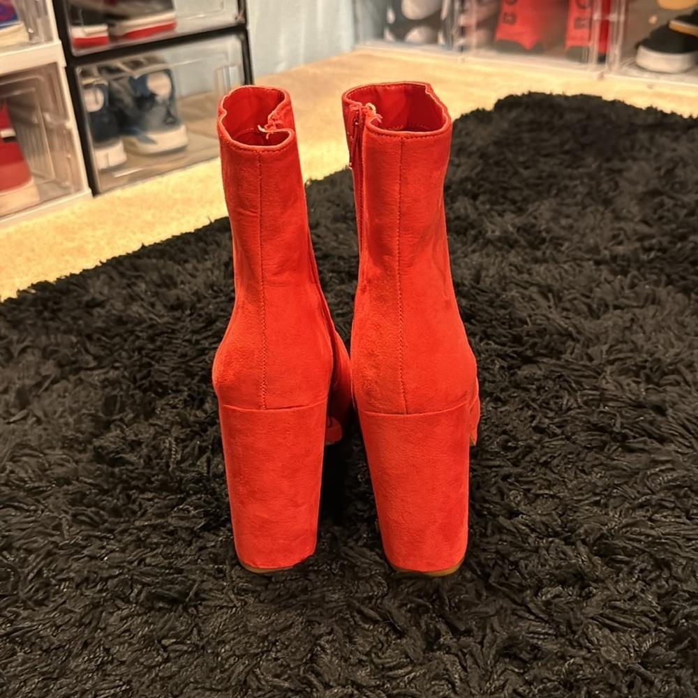 Women’s JustFab Platform Booties - Picture 4 of 4